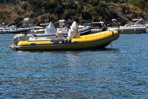 Gommone 6,40 m fuori tutto