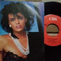 Dischi in vinile a 45 giri pop e rock di cantanti