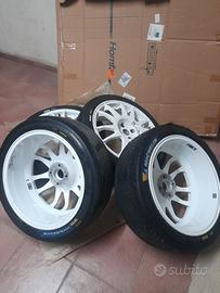 Gomme michelin slick da 17