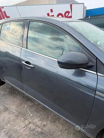 Porta anteriore dx senza specchietto Renault Megan