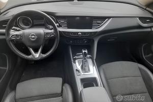 OPEL Insignia 2ª serie - 2018