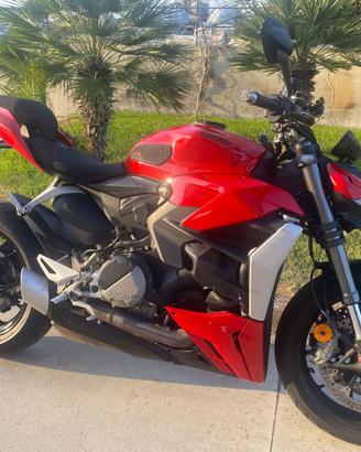 Ducati Streetfighter V2 955 My22