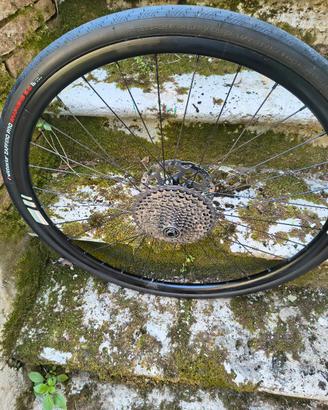Ruote Shimano 700x32-42mm-freni a disco 11v