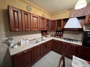 Cucina componibile in arte povera