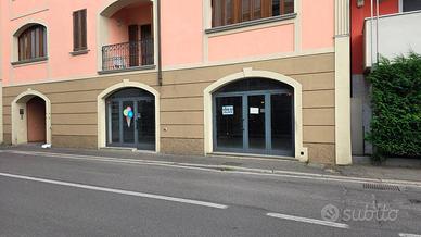 Immobile di 178 m² con 3 locali a Treviglio