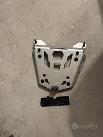 Piastra monokey BMW 1250 GS Givi SRA5108 topcase