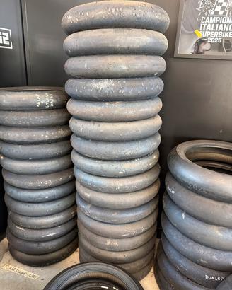 Gomme DUNLOP anteriori  110 usate ( 300cc )