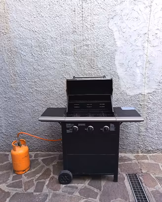 Barbecue a gas - SOLO PER RITIRO OGGI € 40.00
