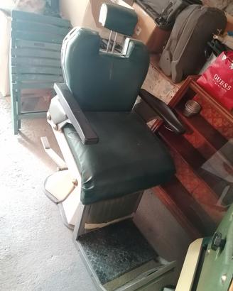 Coppia poltrone da barbiere vintage