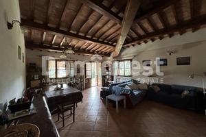 Rustico / Casale di 160 m² con 4 locali a Capalbio