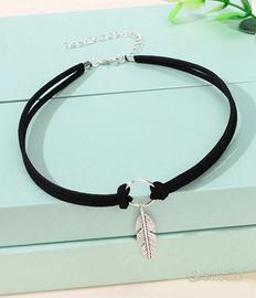Collana girocollo piume