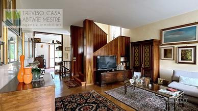 Quinto di Treviso (TV) - Villa a Schiera centrale