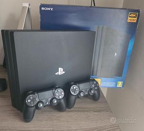 PS4 PRO 1TB con Scatolo + 2 Controller + (HEN)