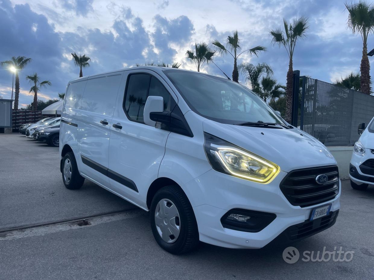 Ford transit 12 posti 2024 Vendita in Veicoli commerciali