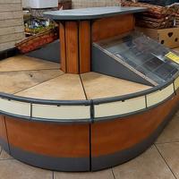 arredamento- banco - espositore commerciale