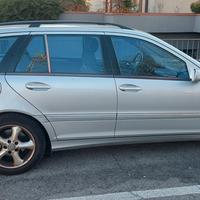 Mercedes-Benz C 270 CDI 2003 cambio Automatico