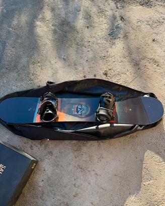 Tavola salomon+attacchi salomon+scarponi snowboard