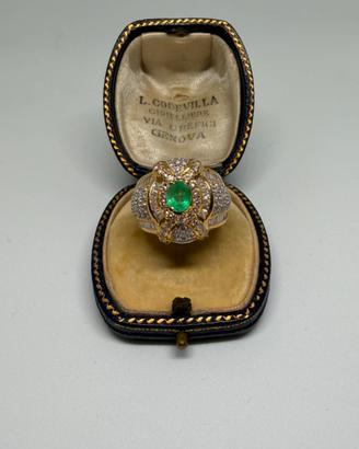 Anello oro con smeraldo e diamanti