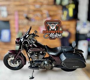 HARLEY-DAVIDSON FLHRS Road King Custom - finanzi