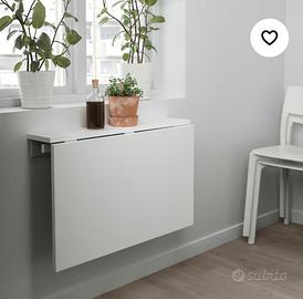 TAVOLO IKEA guarda le foto