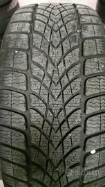 Gomme invernali neve BMW X1 225/55 R17 runflat