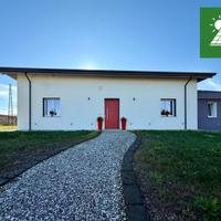 Villa indipendente su unico livello, completame...