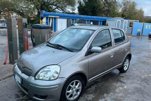 Toyota Yaris ideale per la città e neopatentati