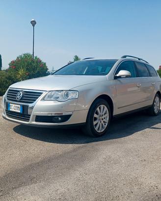 Passat SW metano Uniproprietario  solo 186.000 km