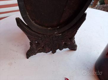 Grande bottiglia con botte in legno vintage