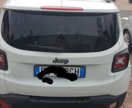 Auto usata ma tenuta bene con pochi km