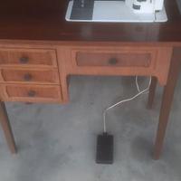 Macchina da cucire Necchi