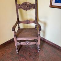 Poltrona intagliata antiquariato noce massello