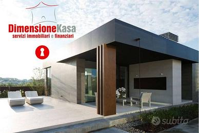 Terreno di 704 m² a Roccarainola