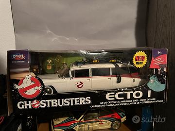 Ecto-1 ghostbusters