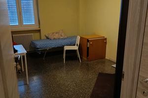 Singola in bilocale con una sola altra persona