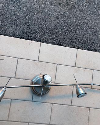 Lampada LED a 4 Faretti Orientabili