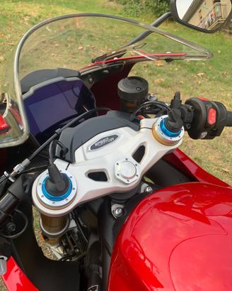 Triumph Speed triple 1200 rr