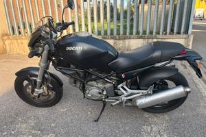Ducati monster 600 2002