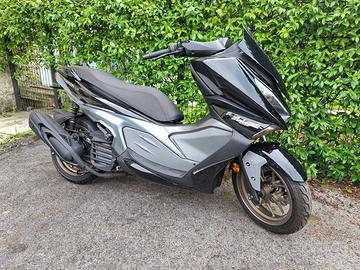 MALAGUTI MADISON 125cc MOT.A LIQUIDO