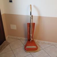 "HOOVER"