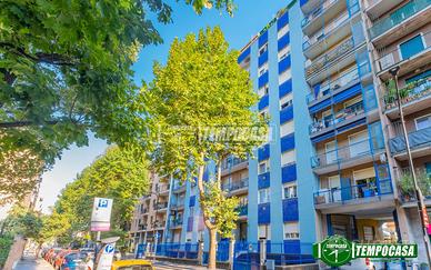 3 LOCALI IN ZONA BELLARIA CON BALCONE E CUCINA ABI