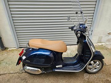 Vespa 125 gts