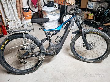 Specilized Turbo Levo 2018 comp carbon M
