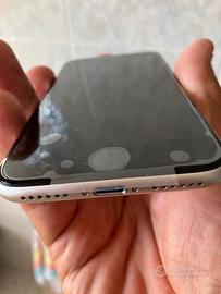 IPHONE SE 2022  3 GENERAZIOINE