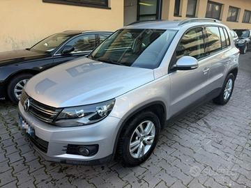 VOLKSWAGEN Tiguan 1.4 TSI 122 CV Business Trend