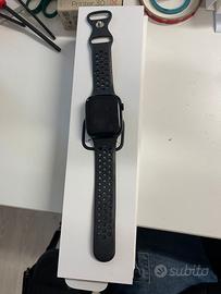 Apple Watch Serie 7 45mm Alluminio Grigio Siderale