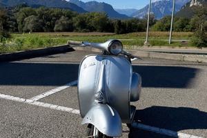 Vespa 125
