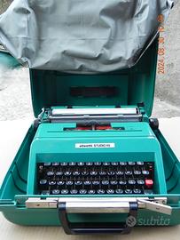 datata macchina da scrivere