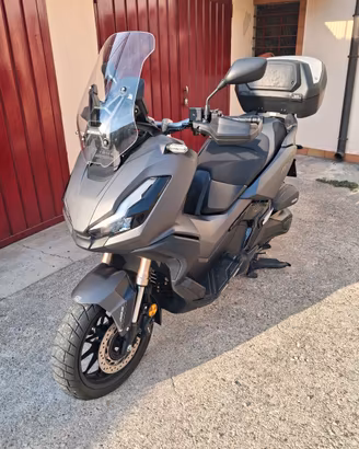 Honda ADV 350 
