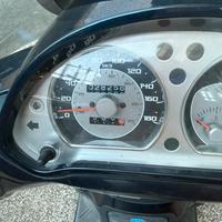 Beverly 250 Tourer ie